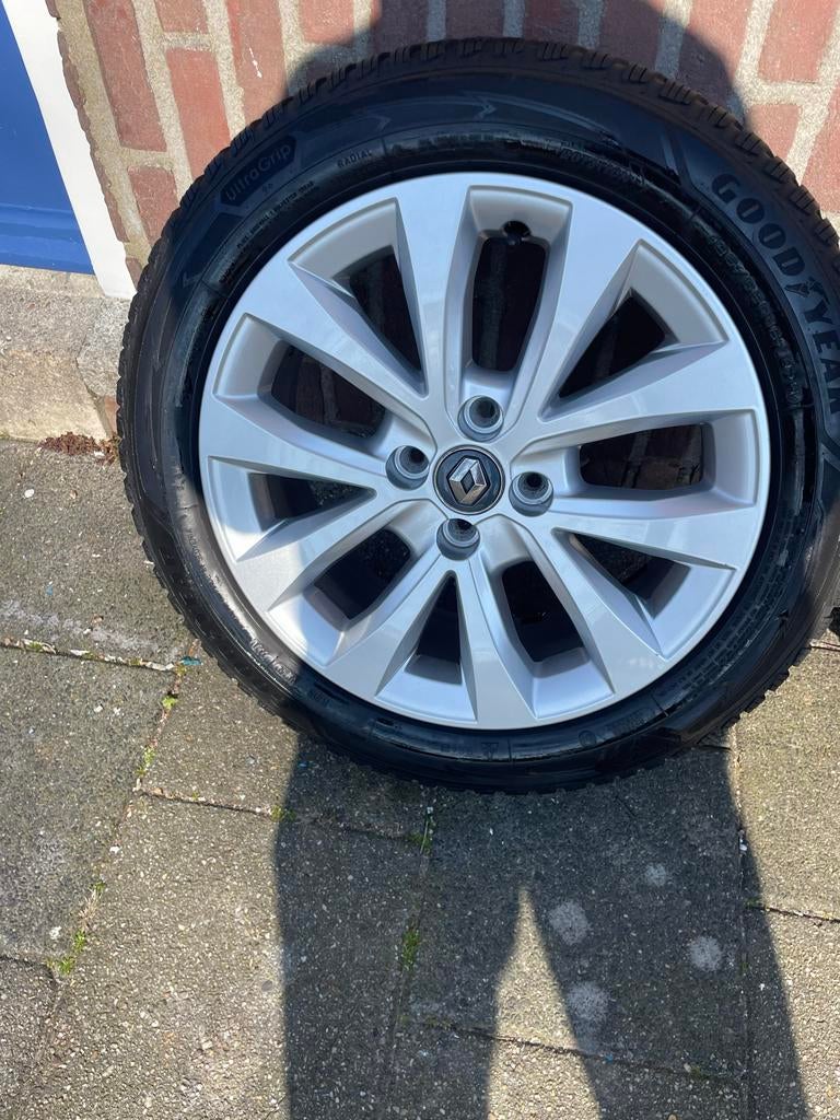 Set originele Renault Clio 5, velgen met goede banden, Auto diversen, Auto-accessoires, Gebruikt, Ophalen