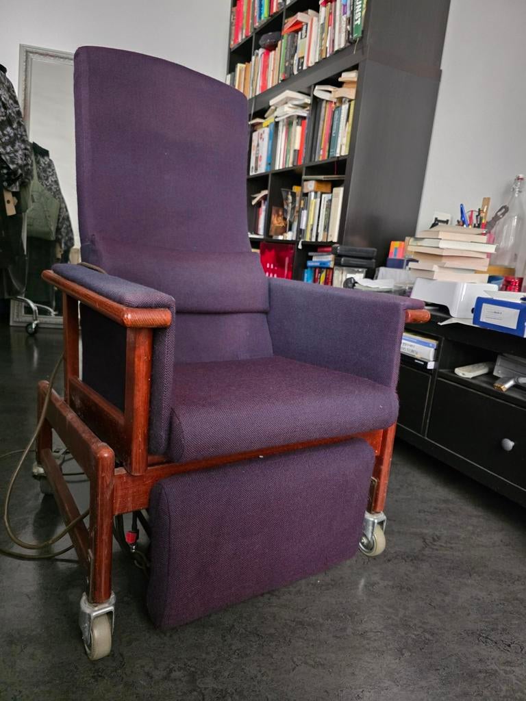 Elektrische fauteuil / sta-op stoel, Huis en Inrichting, Fauteuils, Ophalen of Verzenden