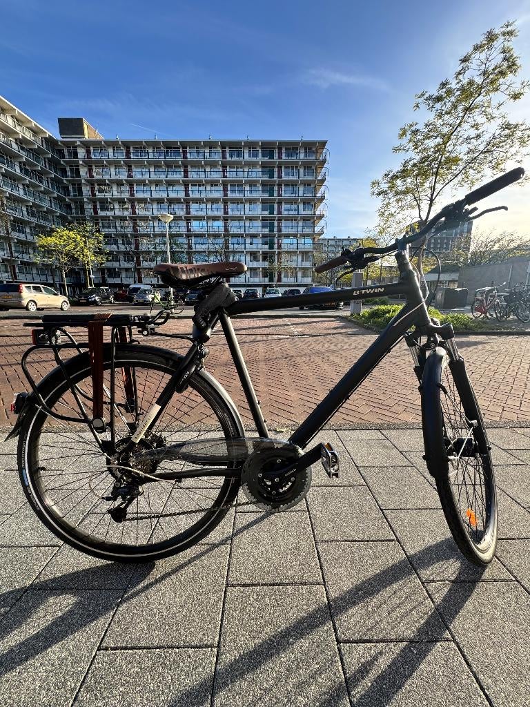 Btwin Hoprider 900 – comfortabele hybride/stadsfiets, Fietsen en Brommers, Fietsen | Heren | Herenfietsen, Zo goed als nieuw, Overige merken