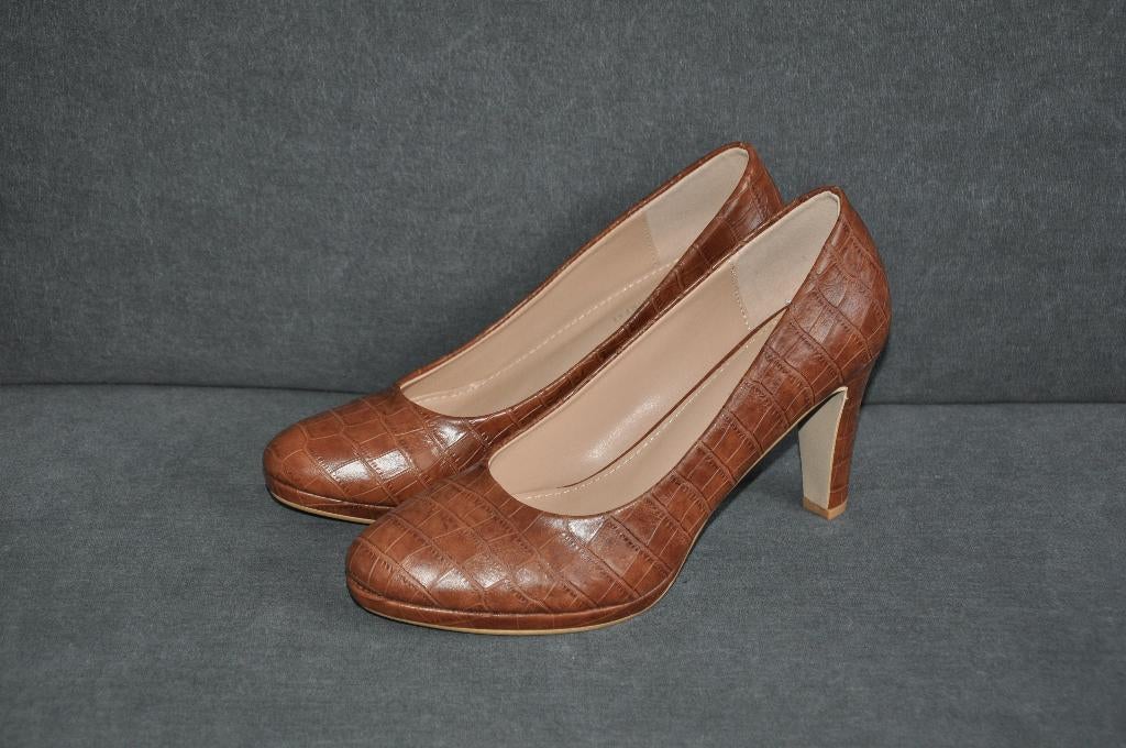 pumps 39, schoenen 39, nieuwe pumps maat 39, Pumps, Linea loreta, Nieuw, Ophalen of Verzenden