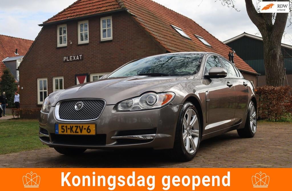 Jaguar XF 3.0 V6 Luxury Aut. | Youngtimer | Luxe leder | Cam, Auto's, Jaguar, Automaat, 238 pk, Achterwielaandrijving, Gebruikt