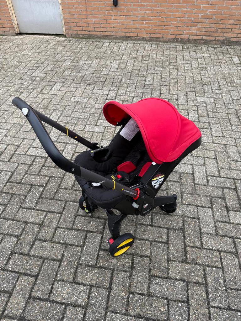 Doona Kinderwagon & Autostoel met isofix & tas, Kinderen en Baby's, Buggy's, Ophalen, Gebruikt, Overige merken, Duomodel