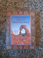 M. Lorler - Genezing volgens het medicijnwiel, Ophalen of Verzenden, Zo goed als nieuw, M. Lorler