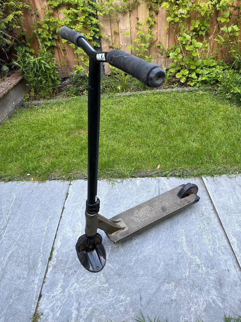 Step NKD Rally, Fietsen en Brommers, Steps, Ophalen, Gebruikt, Overige typen, Nkd stunt step