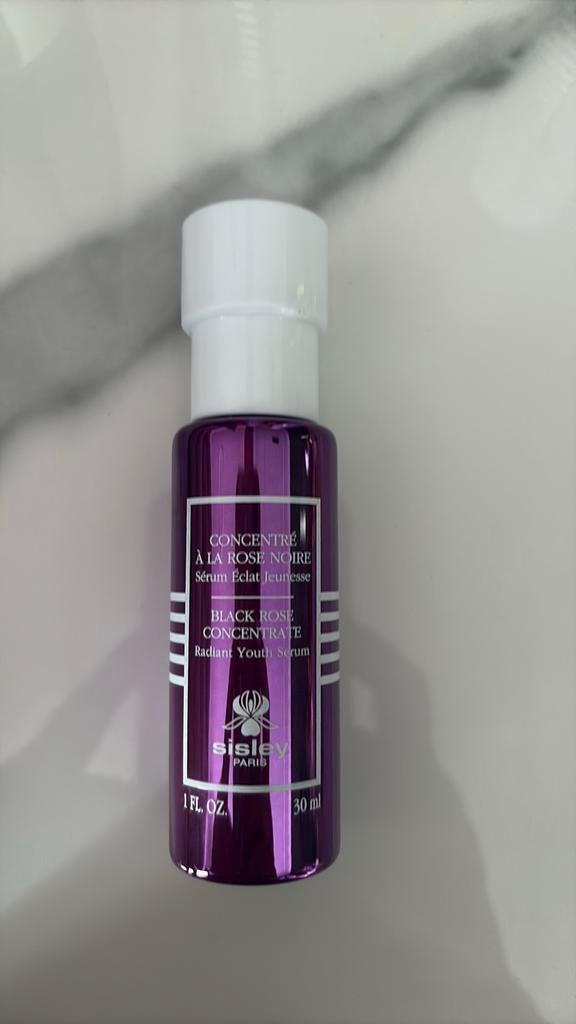 Sisley black rose concentrate serum aller nieuwste, Sieraden, Tassen en Uiterlijk, Uiterlijk | Gezichtsverzorging, Ophalen of Verzenden