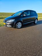 Mooie Volkswagen Golf Plus 1,6, 1208 kg, Stof, 4 cilinders, 1600 cc