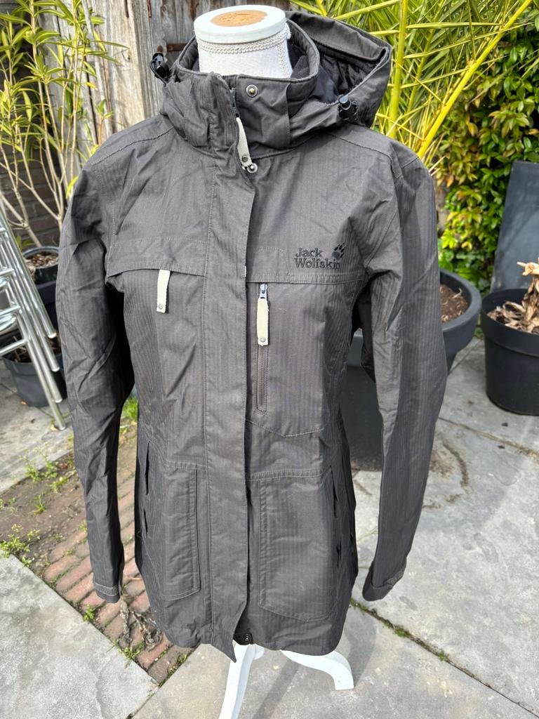 Jack Wolfskin jas dames S, Kleding | Heren, Wintersportkleding, Ophalen of Verzenden, Zo goed als nieuw, Broek