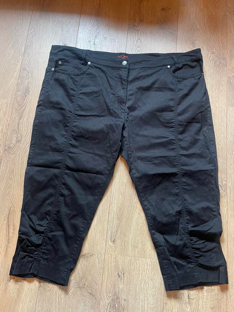 NP JEANS zomerse zwarte capri stretch broek maat 52, Ophalen of Verzenden, Zo goed als nieuw, Zwart, Broek of Spijkerbroek