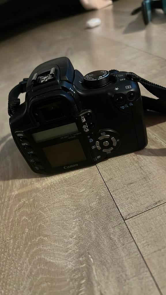 Canon EOS 350D digitale spiegelreflex camera, Ophalen of Verzenden, Zo goed als nieuw, Canon, 8 keer of meer