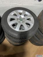 SKODA FABIA 2 Velgen 5x100 57.1 16 inch, Band(en), Skoda Auto a.s., Gebruikt, Infoline@skoda-auto.cz