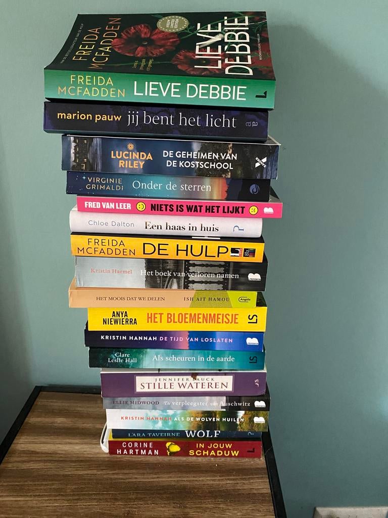 Boeken van bekende schrijvers - Zo goed als nieuw, Boeken, Ophalen of Verzenden, Zo goed als nieuw