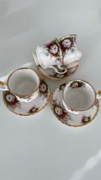 Royal Albert Celebration kop en schotel set (4 stuks), Huis en Inrichting, Keuken | Servies, Ophalen of Verzenden, Zo goed als nieuw