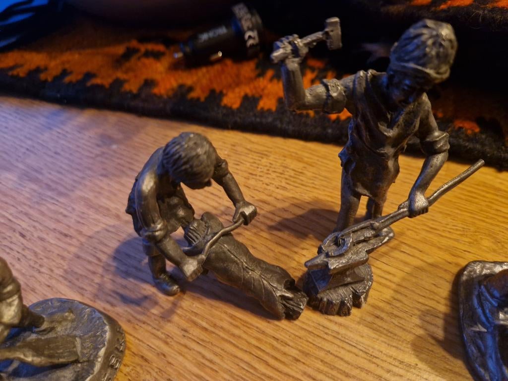 7 Tinnen Beeldjes van Ambachten en Noachs Ark, Antiek en Kunst, Antiek | Tin, Ophalen of Verzenden