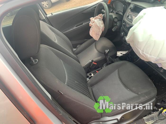 Bekleding Set (compleet) van een Opel Karl, Auto-onderdelen, Interieur en Bekleding, Opel, Gebruikt, 3 maanden garantie, Ophalen of Verzenden