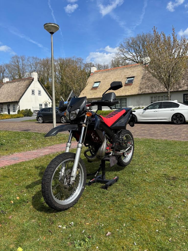 Compleet gereviseerde Derbi Senda, Ophalen, Maximaal 45 km/u, Zo goed als nieuw, 50 cc