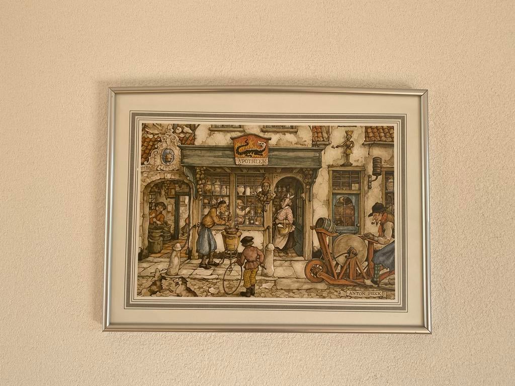 Ingelijste Anton Pieck prent: De Apotheek, Antiek en Kunst, Ophalen