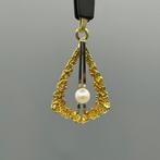 14 KARAAT GOUDEN HANGER MET CULTIVE PAREL, Sieraden, Tassen en Uiterlijk, Antieke sieraden, Ophalen of Verzenden, Goud, Hanger