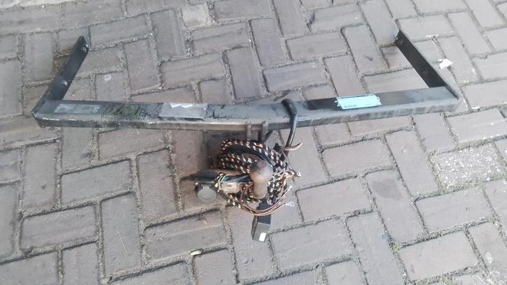 TREKHAAK SEAT ALTEA  EN ALTEA  XL  2004  TOT NU, Auto-onderdelen, Overige Auto-onderdelen, Seat, Gebruikt, Ophalen of Verzenden