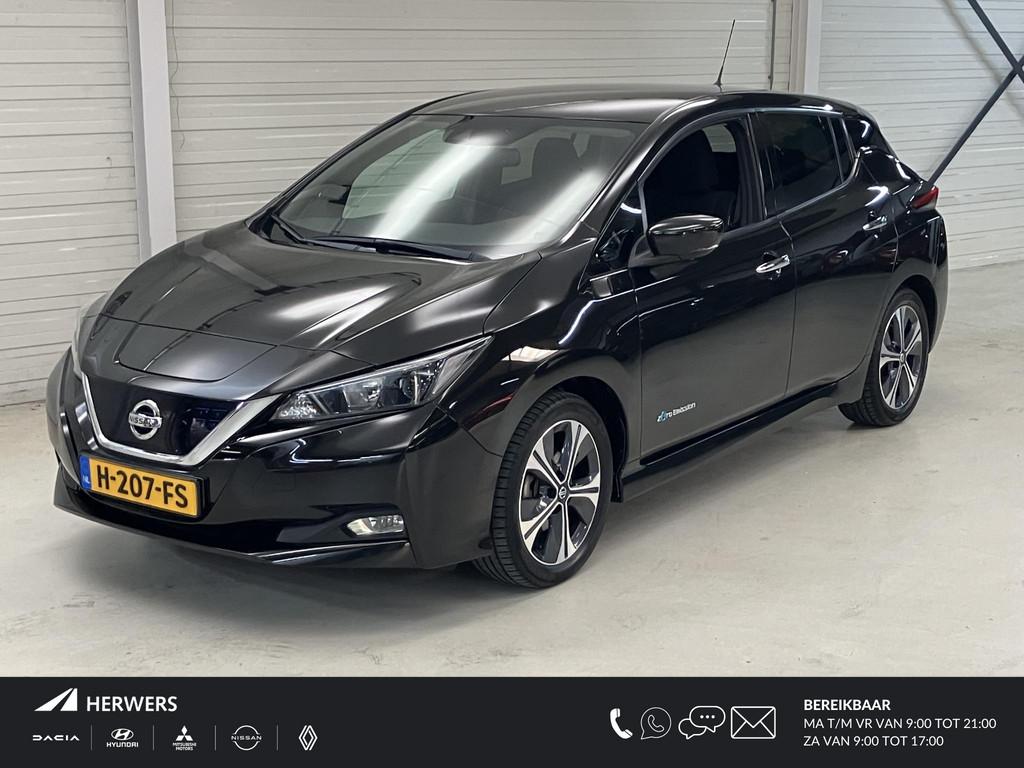 Nissan LEAF N-Connecta 40 kWh / 270 KM WLTP / SOH 86,7% / Ee, Auto's, Stof, Gebruikt, 150 pk, Zwart