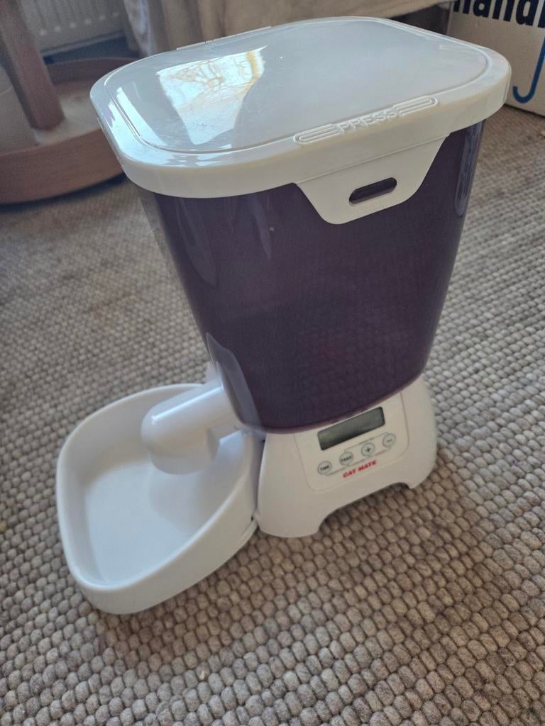 Catmate voerautomaat C3000, Dieren en Toebehoren, Ophalen of Verzenden, Automatisch, Gebruikt