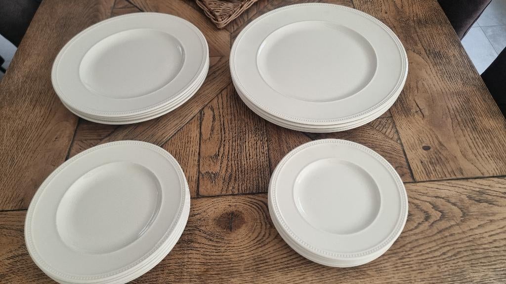 Wedgwood Windsor dinerborden ontbijtborden gebaksbordjes, Ophalen of Verzenden, Zo goed als nieuw, Bord(en), Wedgwood