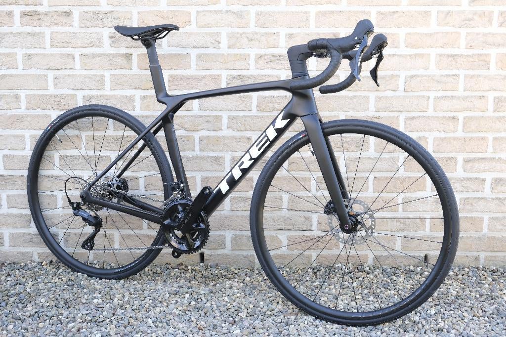 Trek Madone SL 5 Gen 8 2025  Alle maten Shimano 105  2x 12 ., Fietsen en Brommers, Fietsen | Racefietsen, 28 inch, Carbon, Heren