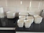 Porselein servies van Action, Huis en Inrichting, Keuken | Servies, Ophalen, Porselein, Overige stijlen, Bord(en)