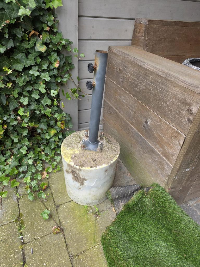 Parasol en droogmolen standaard in betonblok, Ophalen of Verzenden, Gebruikt, Overige typen