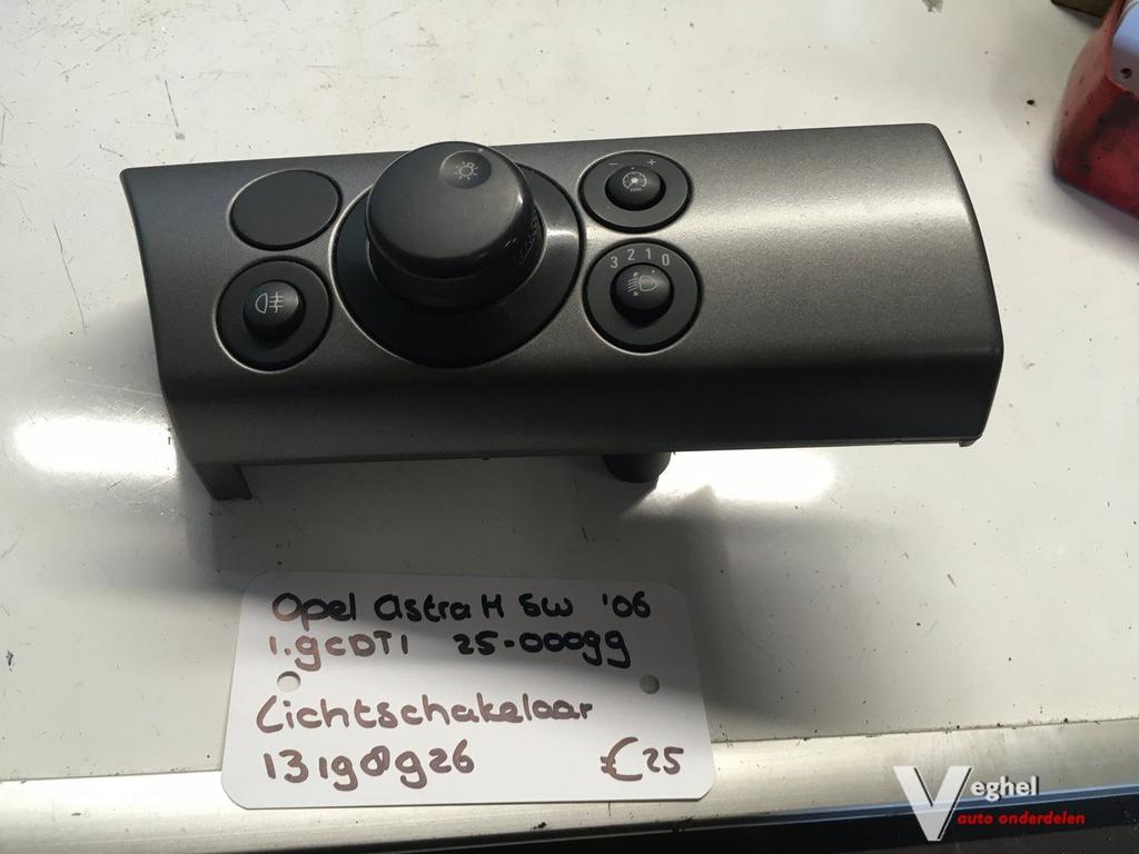 Opel Astra H Sw 1.9 cdti 2006 2500099  Lichtschakelaars   13