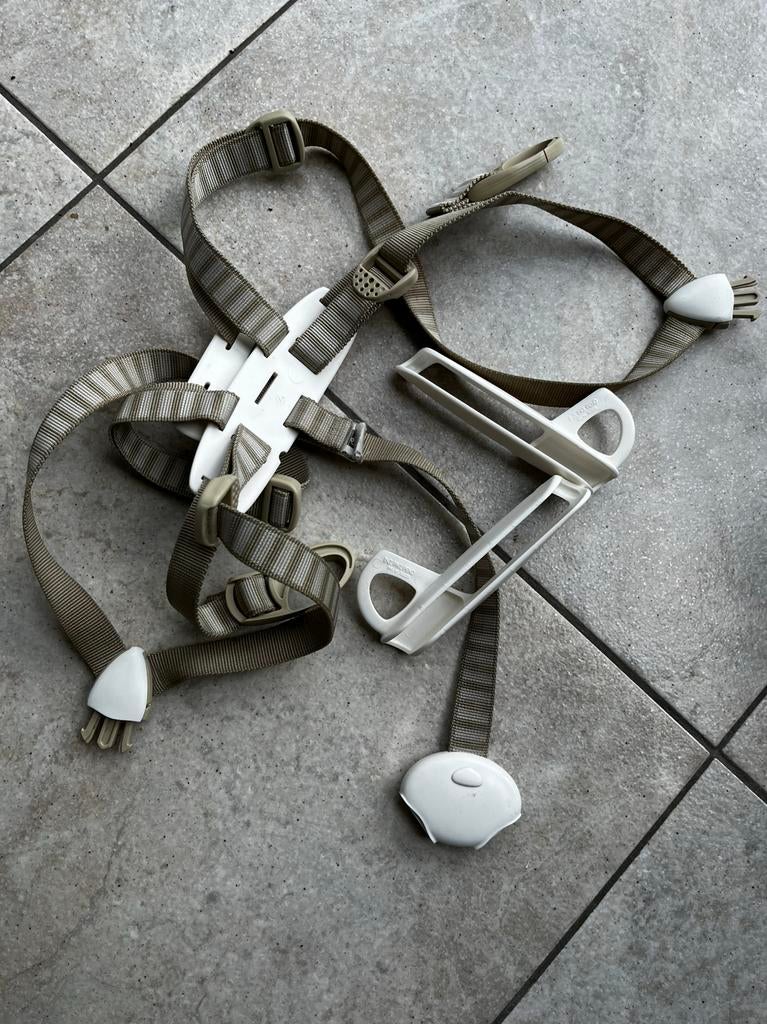 Tripp Trapp 5-punts tuigje, Kinderen en Baby's, Kinderstoelen, Ophalen of Verzenden, Zo goed als nieuw, Meegroeistoel