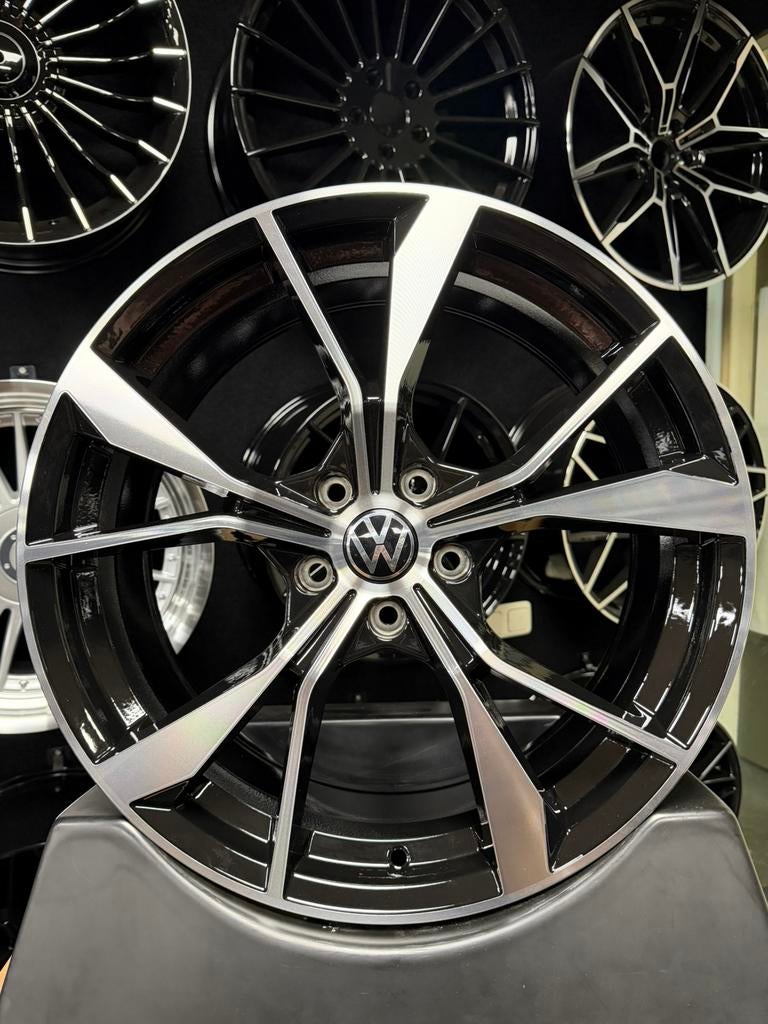 18 inch velgen voor Volkswagen Misano look 5x112 Golf 6 7 8, Auto-onderdelen, Banden en Velgen, 18 inch, Overige, Velg(en), Nieuw
