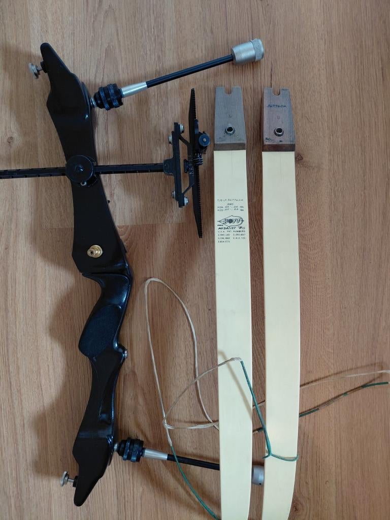 3 x Hoyt TD3 te koop, Sport en Fitness, Handboogschieten, Ophalen