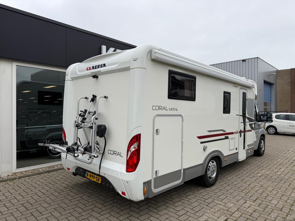Adria CORAL S 670 SL Adria CAMPER | LEES Tekst (bj 2013), Caravans en Kamperen, Campers, Automaat, Ringverwarming, Navigatie, Tot en met 2