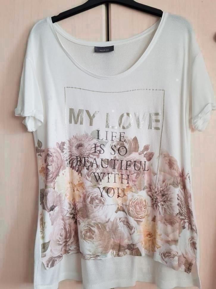 Wit shirt met My Love en pastel bloemen maat S, Kleding | Dames, T-shirts, Ophalen of Verzenden, Zo goed als nieuw, Wit, Korte mouw