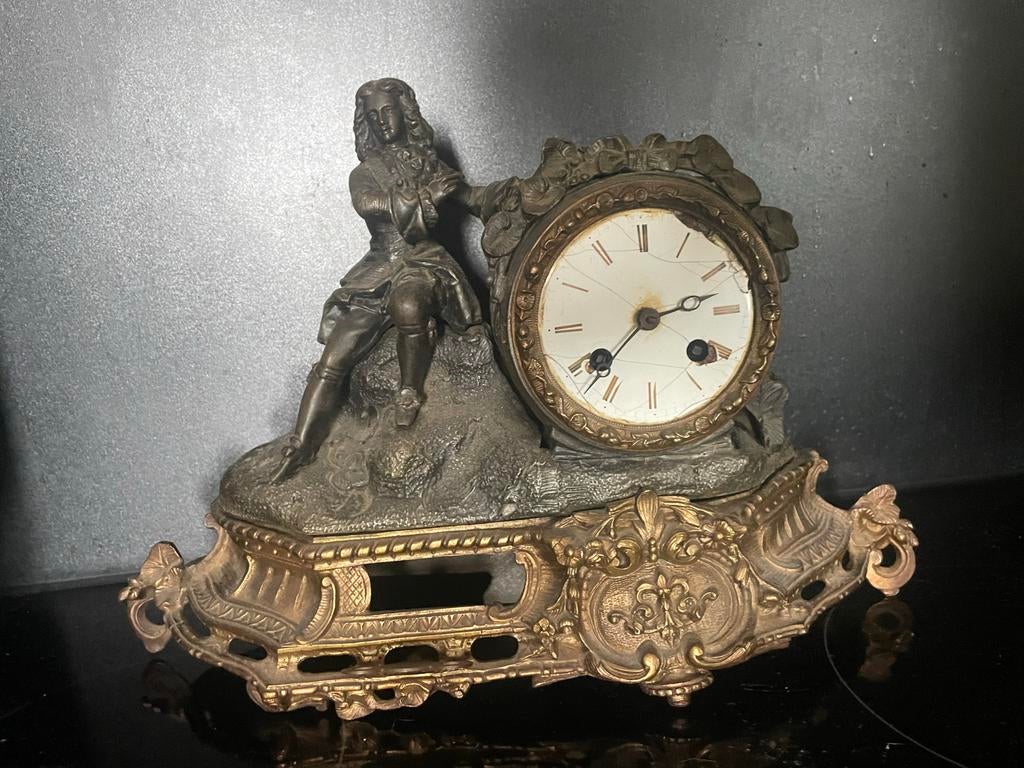 Franse pendule, Ophalen