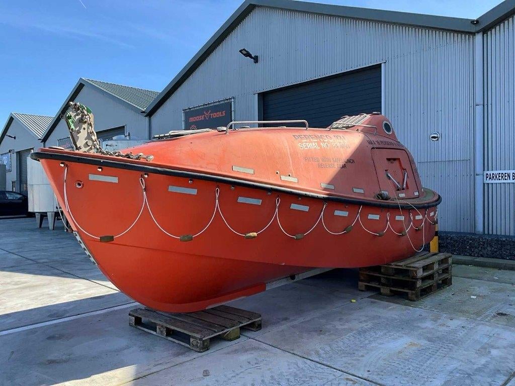 Reddingssloep, Ophalen, 10 tot 30 pk, Gebruikt, Binnenboordmotor