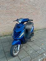 Zip 50cc 4t Brom, Fietsen en Brommers, Brommeronderdelen | Scooters, Ophalen of Verzenden, Zo goed als nieuw, Overige typen, Piaggio