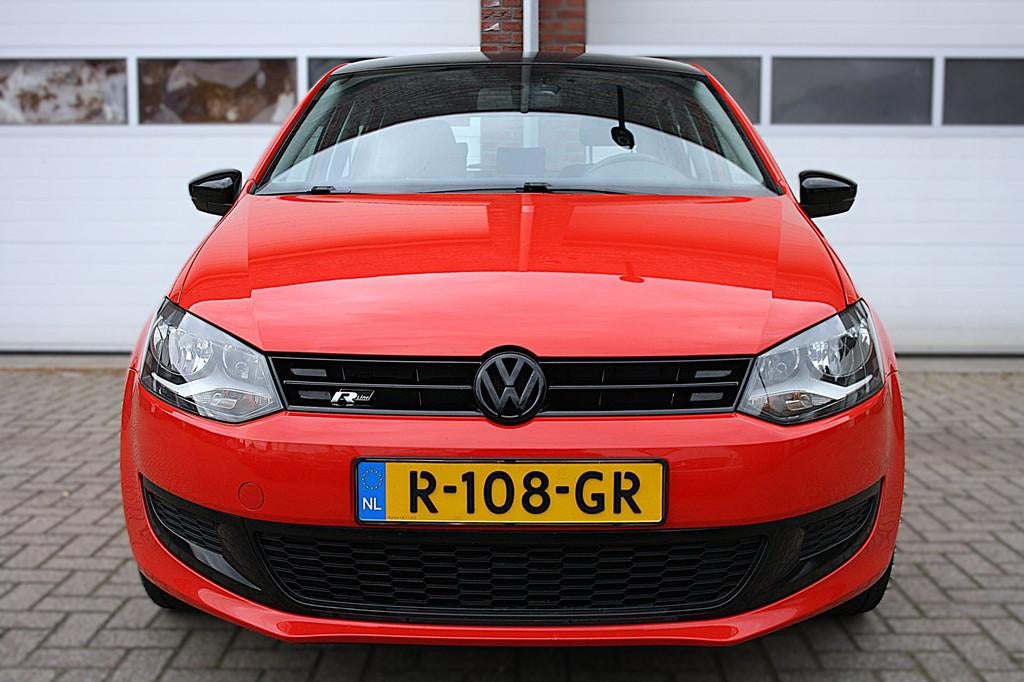 Volkswagen Polo 1.4-16V Trendline Airco | 5-deurs | R Line u, Voorwielaandrijving, 86 pk, 4 cilinders, Electronic Stability Program (ESP)