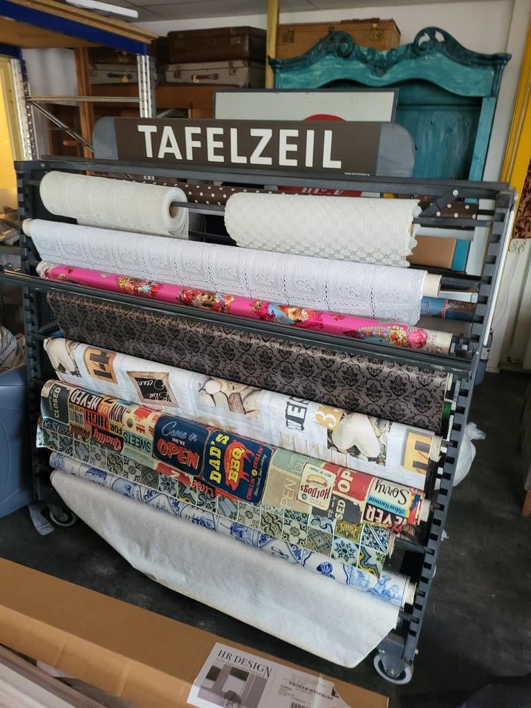 Tafelzeil rek inclusief tafelzeil en mes, Ophalen