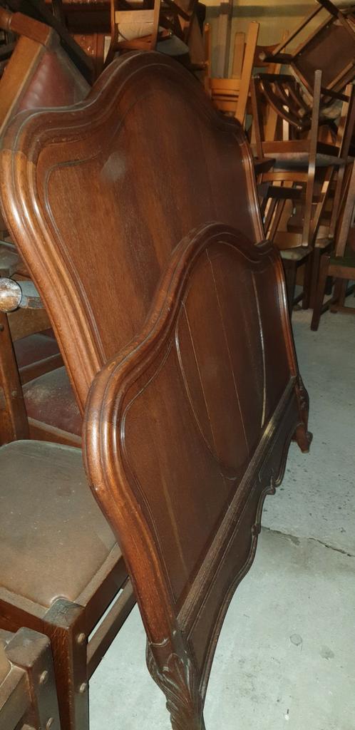 Biedermeier bed, Ophalen