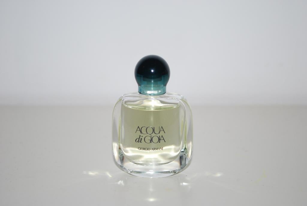Miniatuur Giorgio Armani Acqua di Gioia, Ophalen of Verzenden, Zo goed als nieuw, Miniatuur, Gevuld