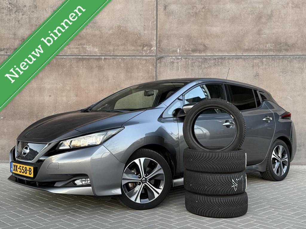 Nissan LEAF Tekna 40 kWh | 1ste eig. | Dealer onderhouden |, Gebruikt, Zwart, 150 pk, Leder en Stof