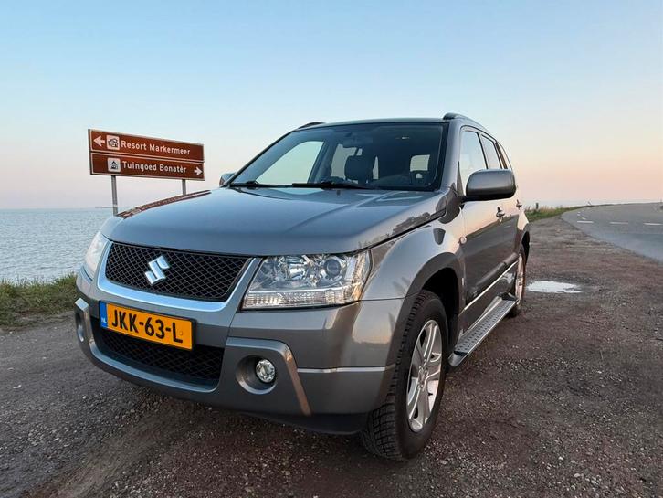 Suzuki Grand Vitara 2.0 Automaat 121.000 km Zeer mooie staat, Auto's, Suzuki, Particulier, Grand Vitara, Benzine, SUV of Terreinwagen