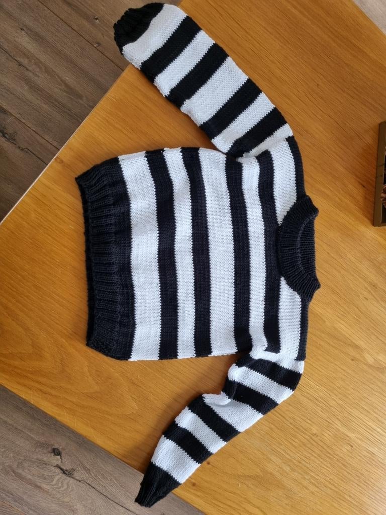 Handgebreid gestreept babytruitje maat 74/80, Kinderen en Baby's, Babykleding | Maat 80, Ophalen of Verzenden, Jongetje of Meisje