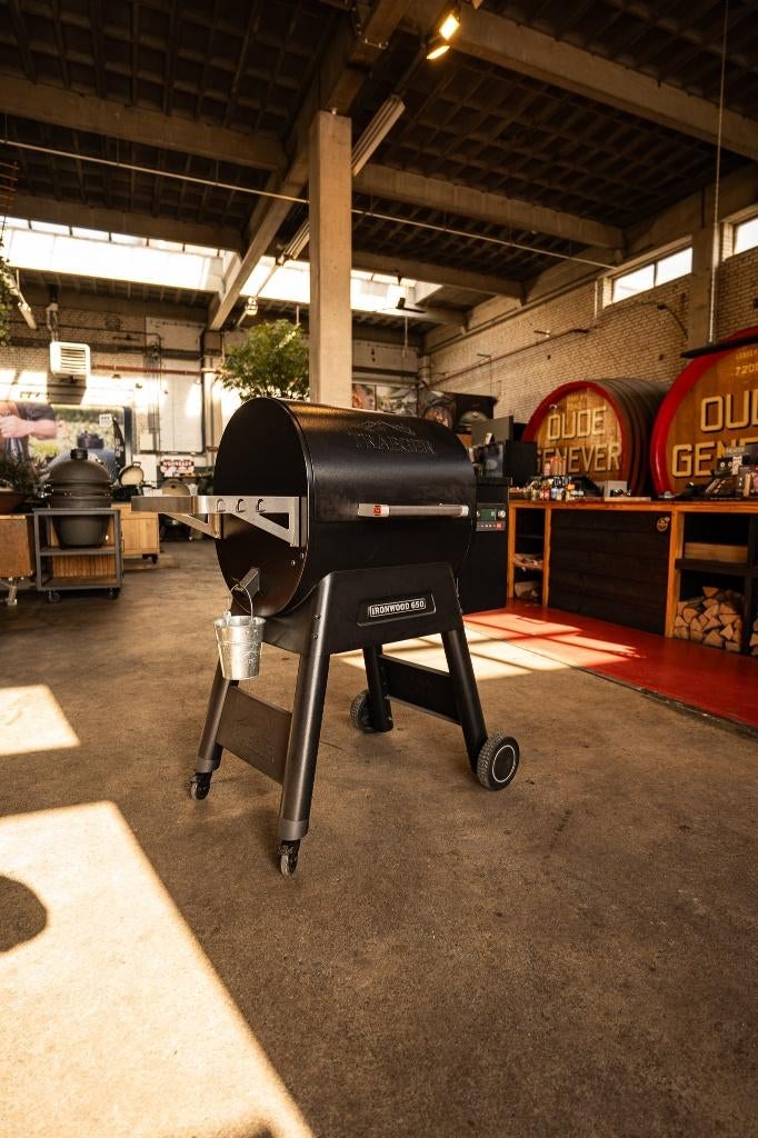 Traeger Ironwood 650 pellet grill, Ophalen of Verzenden, Zo goed als nieuw, Traeger