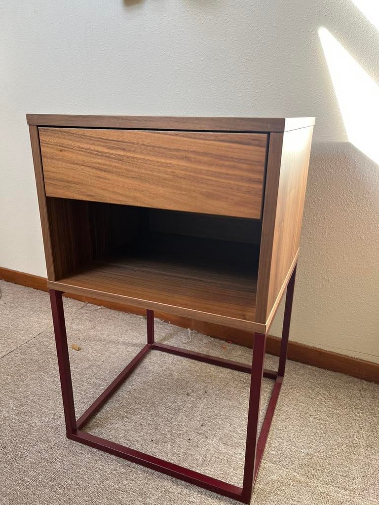 Vikhammer nachtkast Ikea (limited edition), Ophalen, Kunststof, Minder dan 45 cm, 55 tot 70 cm