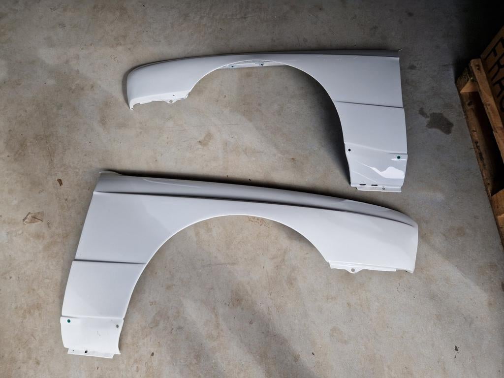 Bmw e30 m3 voorschermen L + R, Auto-onderdelen, Carrosserie en Plaatwerk, Ophalen, Links, BMW, Spatbord