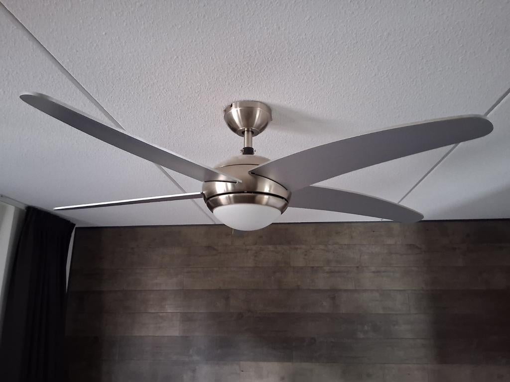Handson plafondventilator Belluno 132 cm, 5 bladen en lamp., Witgoed en Apparatuur, Ventilatoren, Ophalen, Ventilator met afstandsbediening