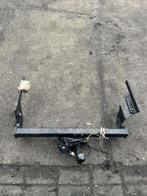 Trekhaak vast Toyota Yaris III ('11-'20), Gebruikt, Toyota, Ophalen of Verzenden, Toyota