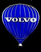 Volvo ballon pin blauw-wit emaille, Verzamelen, Verzenden, Nieuw, Transport, Speldje of Pin